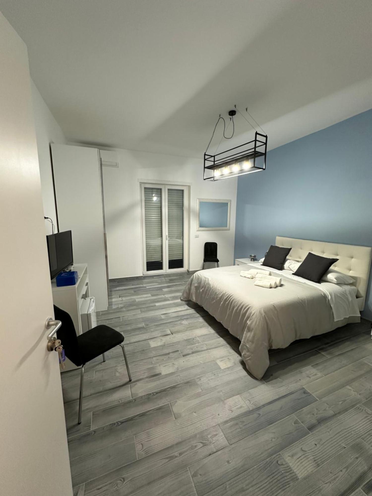 La Parthenope Suites Portici Exteriör bild